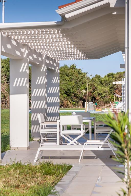 White Villas Douneika  Exterior photo